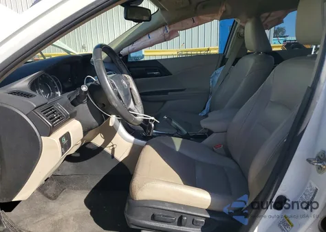 2015 Honda Accord Exl z USA, uszkodzony, nr VIN 1HGCR3F81FA014821